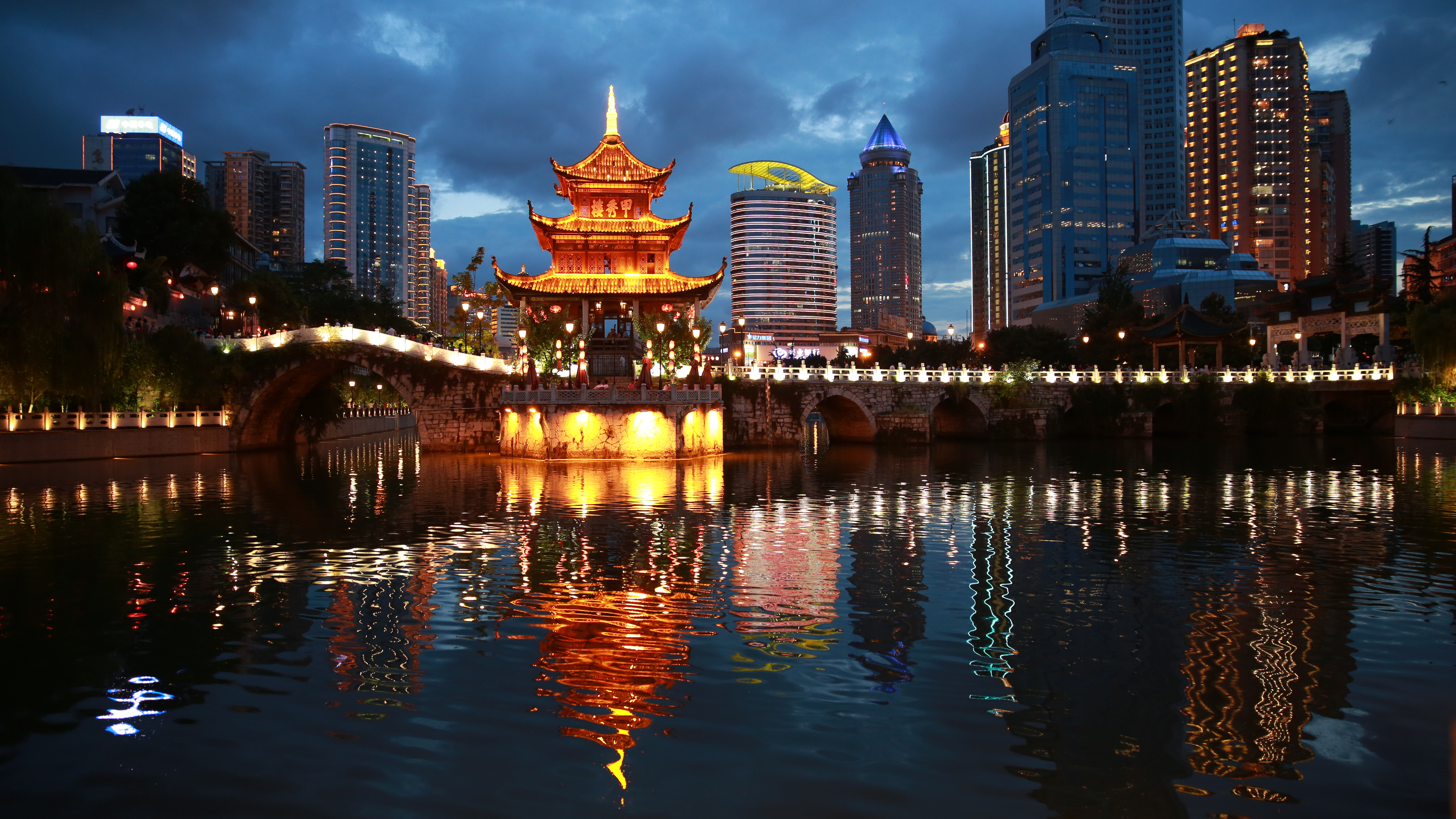 The First Comprehensive Management of Water Environment in Urban Scale Watershed in the World - Nanming River in Guiyang